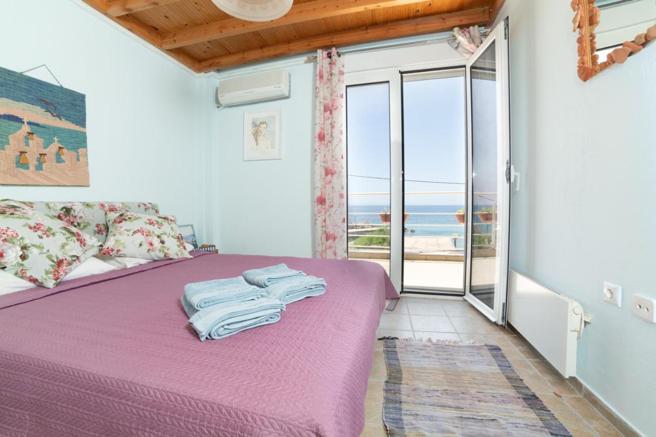 Apartament The Ocean Beach House Ajia Paraskiewi Zewnętrze zdjęcie